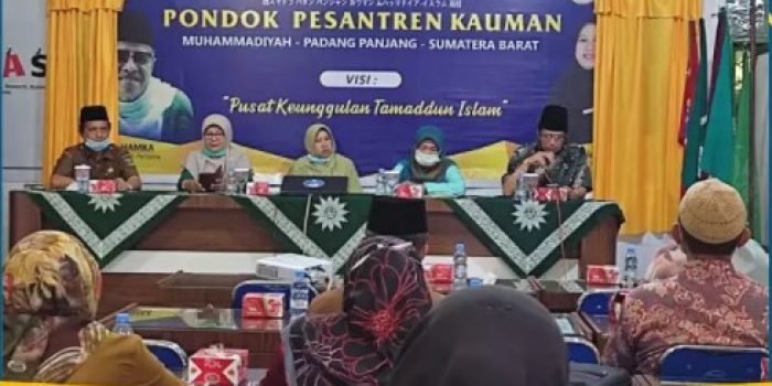 Majelis Dikdasmen Pimpinan Pusat Muhammadiyah Sambangi Pondok Pasantren Kauman
